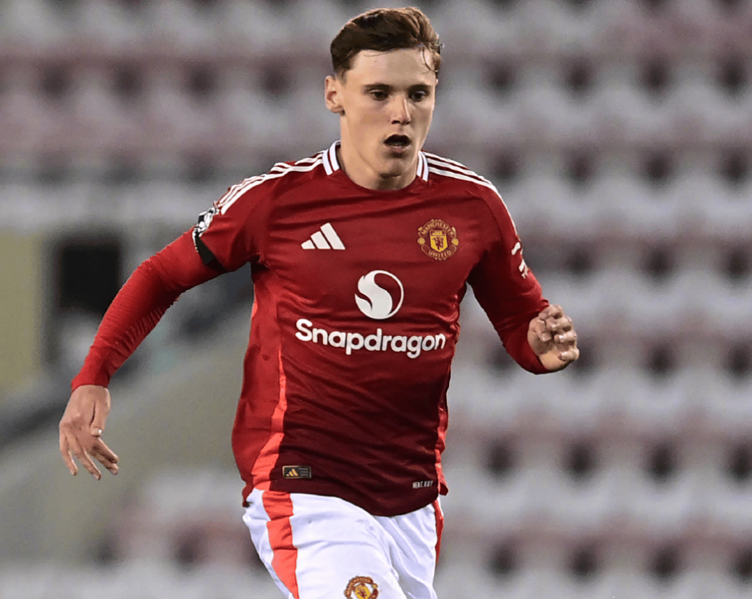 开云体育APP下载-关于赛后曼联官宣签约：社区盾节点到来，管理层满意，更衣室氛围转暖的信息