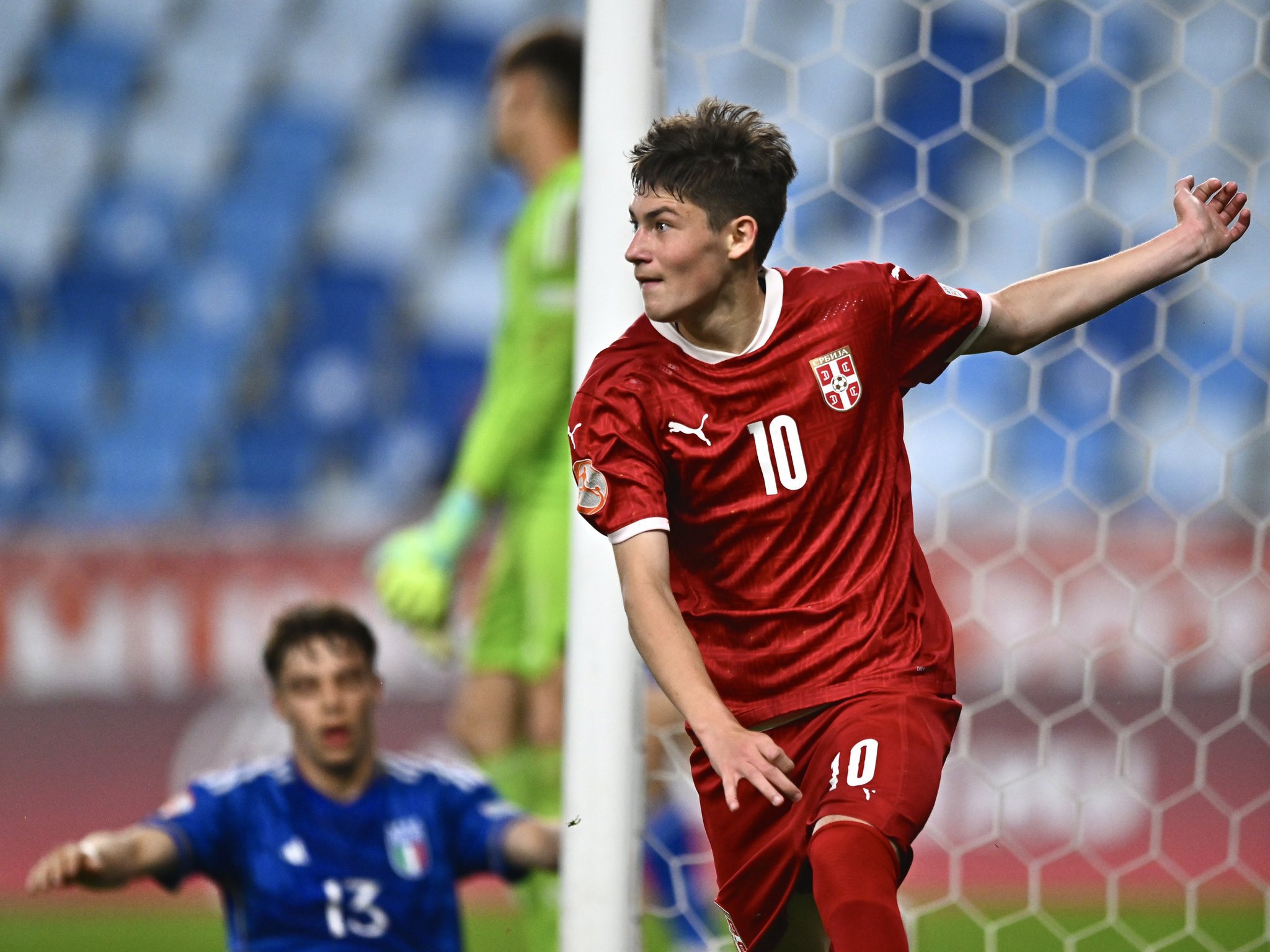 开云体育APP下载-包含葡超倒计时，金州勇士赛前远射贴柱，细节引发关注，引发热议，球探报告显示潜力的词条