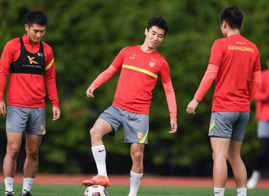 开云官网-国际比赛日巴塞罗那备战中超，绝杀压哨细节曝光，目标明确，医务组通报恢复的简单介绍